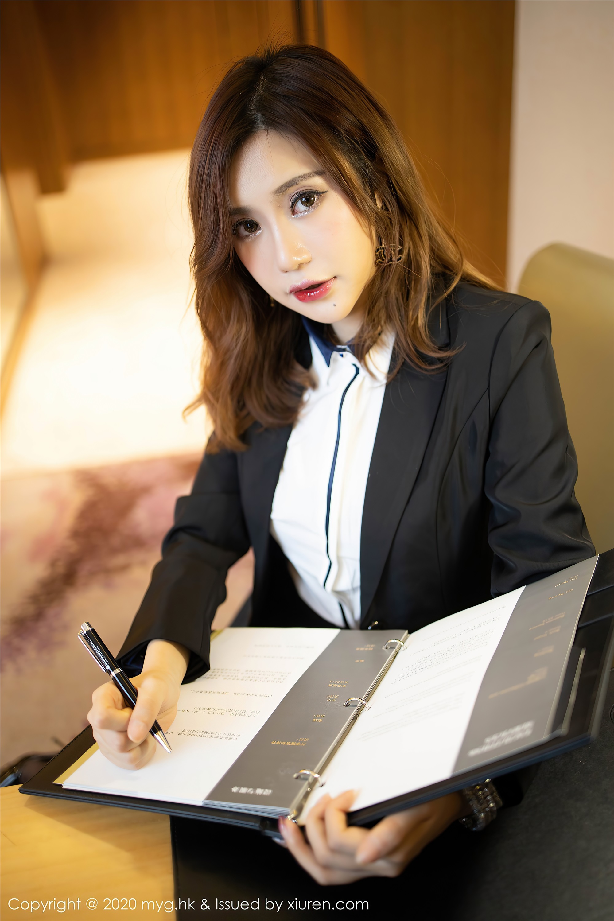 MyGirl美媛馆 2020.12.21 VOL.469 绮里嘉ula